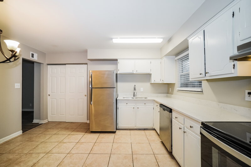 1,820/Mo, 6536 Dobson Sq E Columbus, OH 43229 Misc View 7