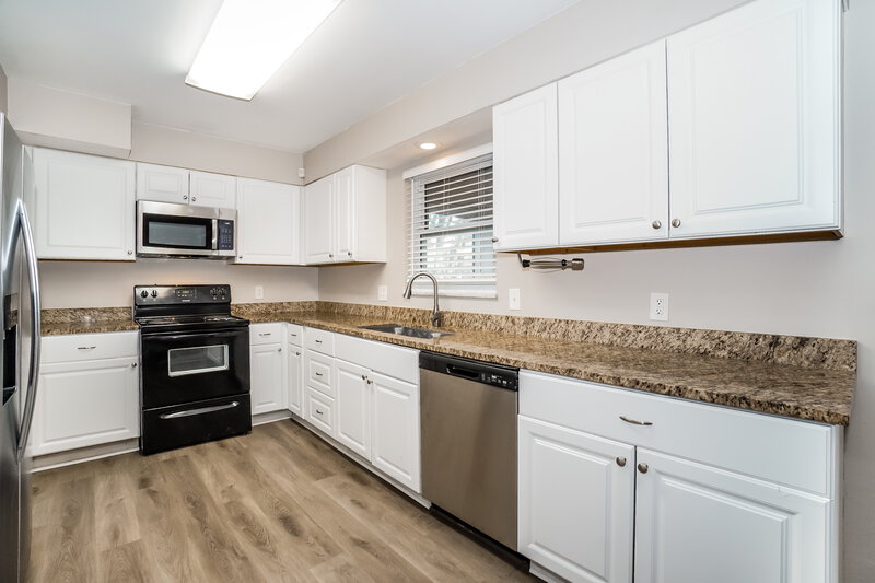 1,765/Mo, 6136 Karl Rd Columbus, OH 43229 Misc View 6