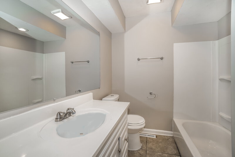 1,765/Mo, 6136 Karl Rd Columbus, OH 43229 Misc View 12