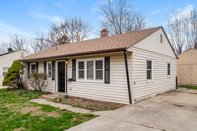 1,605/Mo, 4472 Saint Ann Ln Columbus, OH 43213 Front View