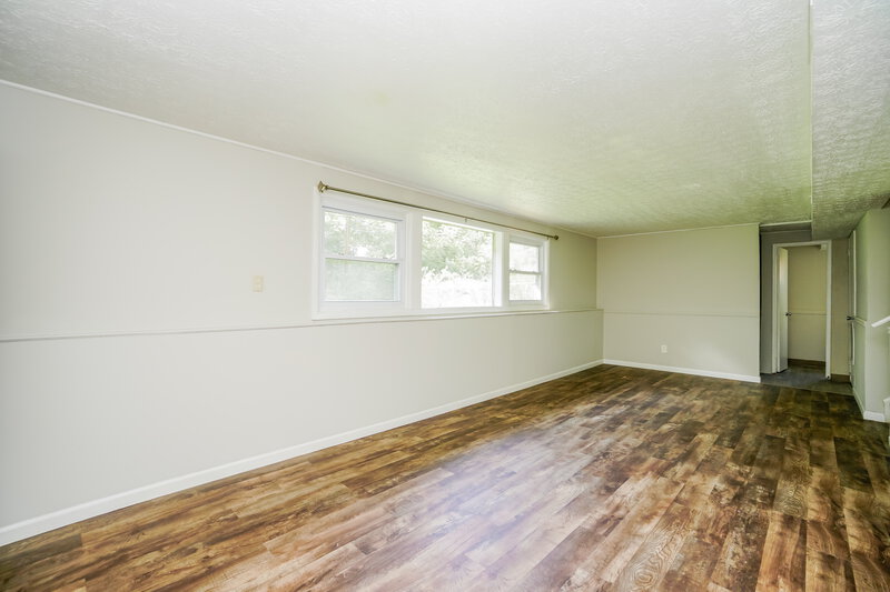 2,045/Mo, 1131 Lockwood Rd Columbus, OH 43227 Misc View 17