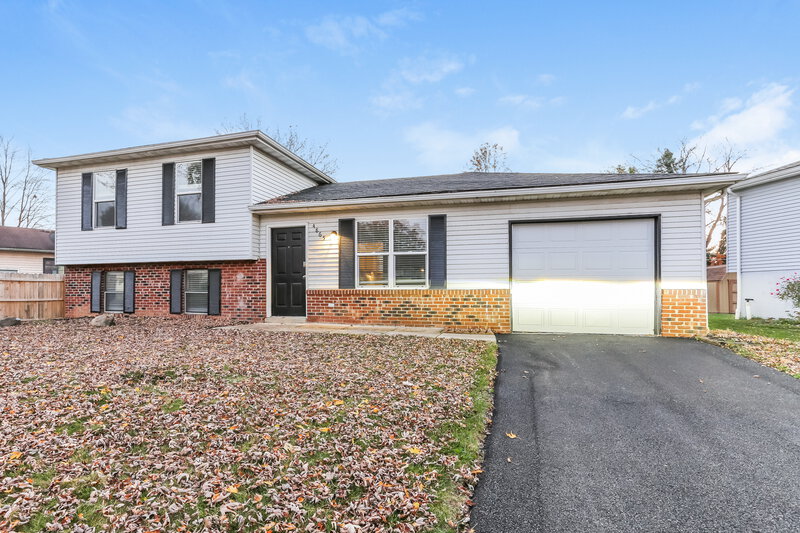 1,685/Mo, 4865 Heaton Rd Columbus, OH 43229 External View