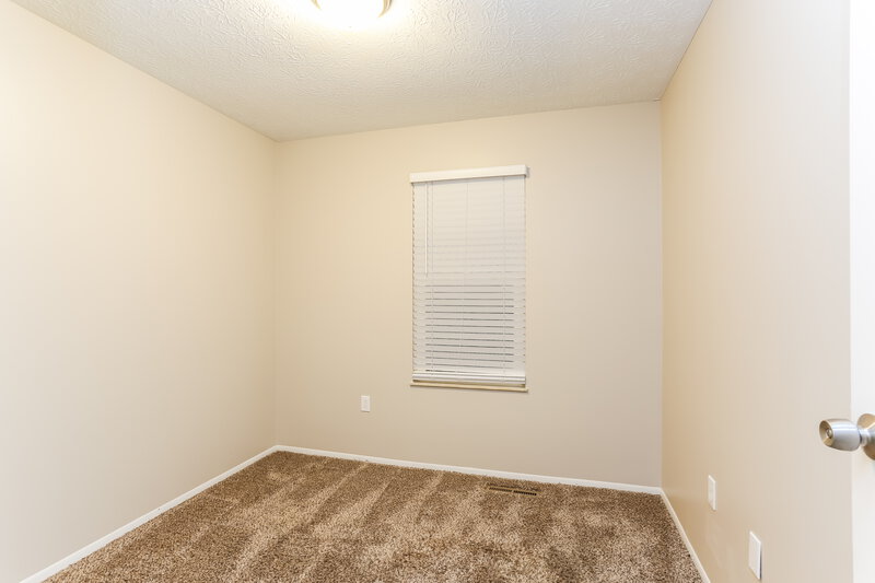 1,685/Mo, 4865 Heaton Rd Columbus, OH 43229 Bedroom View 2