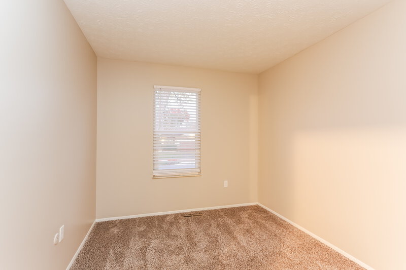 1,685/Mo, 4865 Heaton Rd Columbus, OH 43229 Bedroom View 3