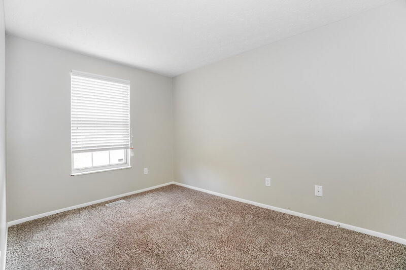 2,020/Mo, 5429 Wesliegh Run Dr Columbus, OH 43228 Bedroom View 2