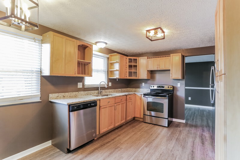 2,240/Mo, 6304 Shaftsbury Ln Dublin, OH 43017 Kitchen View
