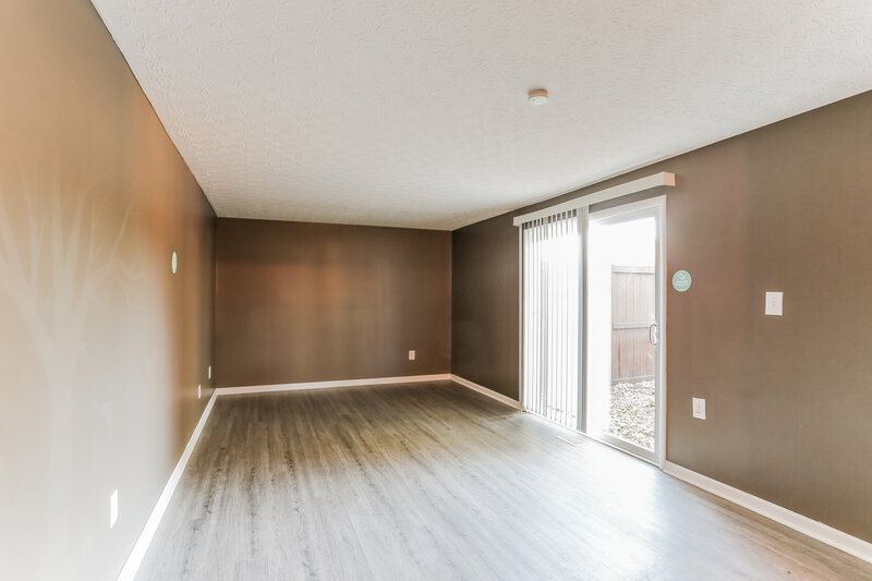 2,240/Mo, 6304 Shaftsbury Ln Dublin, OH 43017 Family Room View