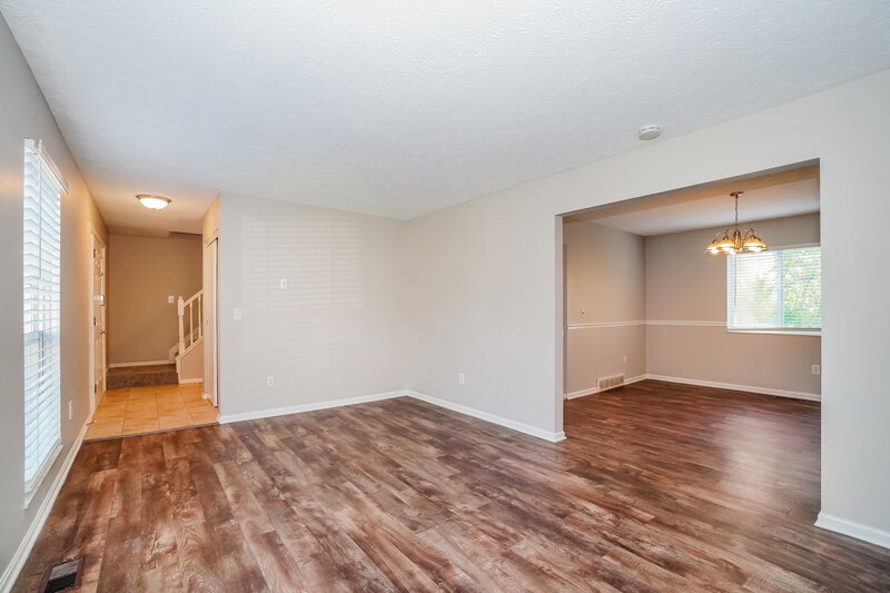 2,595/Mo, 593 Bridgewater Ct Westerville, OH 43081 Living Room View