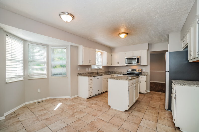 2,595/Mo, 593 Bridgewater Ct Westerville, OH 43081 Breakfast Nook View