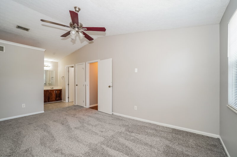 2,595/Mo, 593 Bridgewater Ct Westerville, OH 43081 Main Bedroom View 2