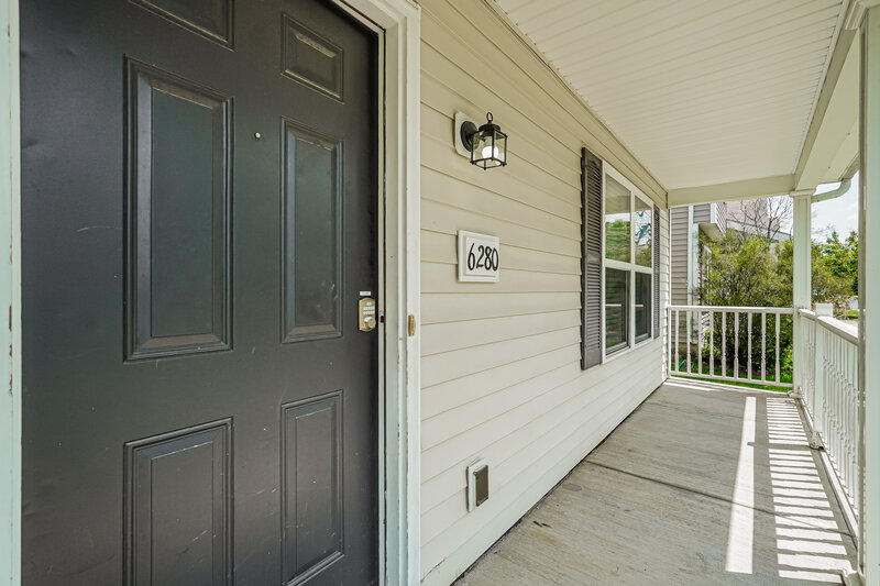 2,100/Mo, 6280 Marengo St Canal Winchester, OH 43110 Porch View