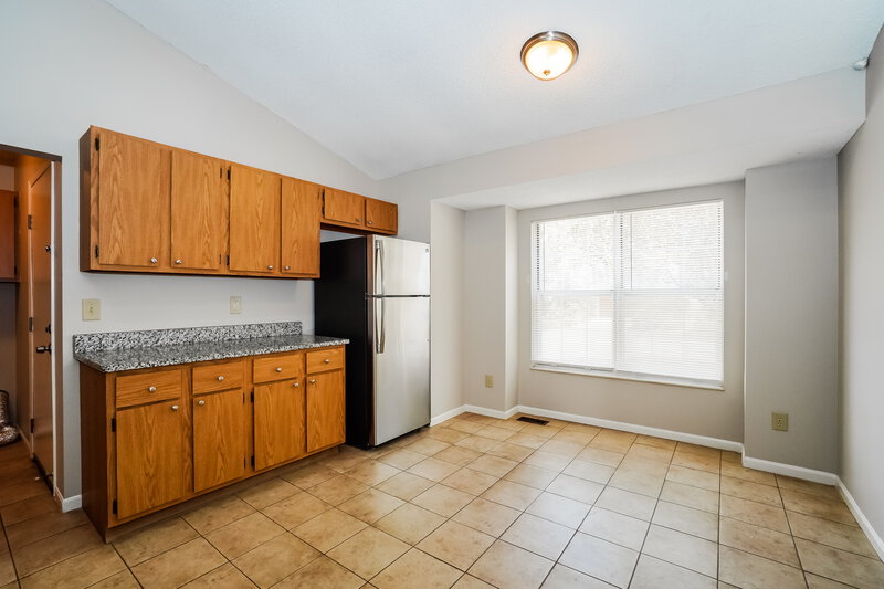 2,295/Mo, 5975 Cape Coral Ln Hilliard, OH 43026 Dining Room View