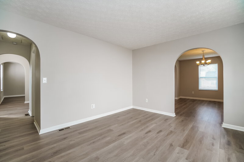 2,285/Mo, 3087 Fabyan Dr Reynoldsburg, OH 43068 Living Room View