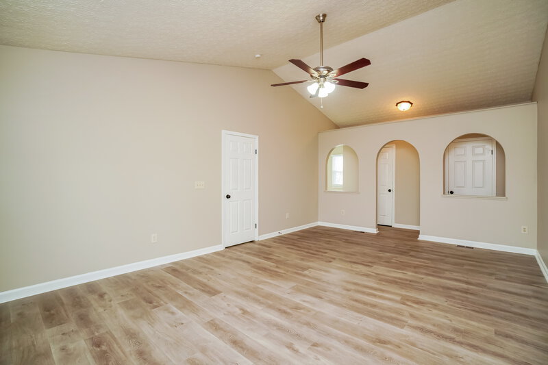 2,895/Mo, 7927 Oak Valley Rd Reynoldsburg, OH 43068 Main Bedroom View