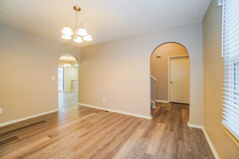 2,530/Mo, 324 Harland Dr Columbus, OH 43207 Misc View 2