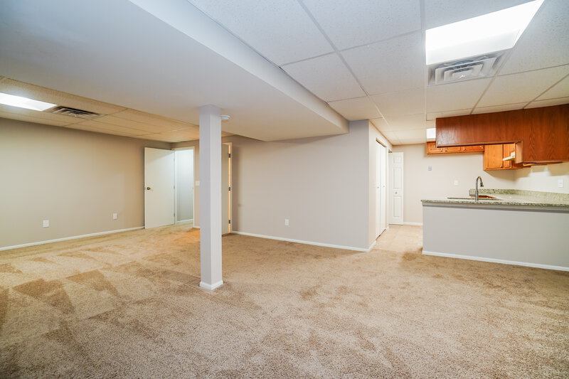 2,530/Mo, 324 Harland Dr Columbus, OH 43207 Misc View 5