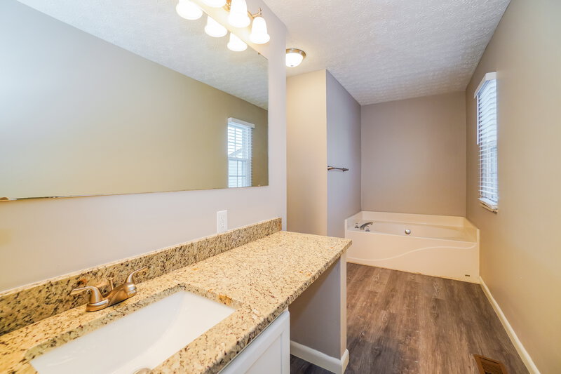 2,530/Mo, 324 Harland Dr Columbus, OH 43207 Misc View 10