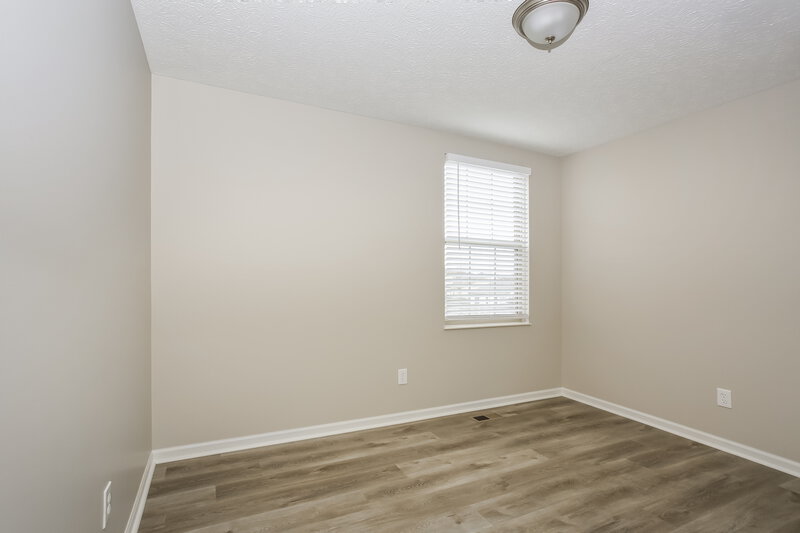2,340/Mo, 5774 Oyster Bay Way Galloway, OH 43119 Bedroom View 3