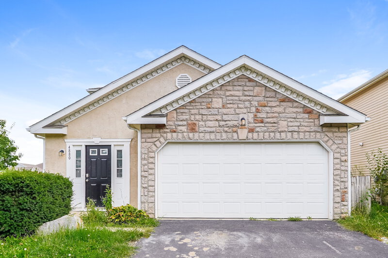 2,310/Mo, 4880 Grimm Dr Lockbourne, OH 43137 External View