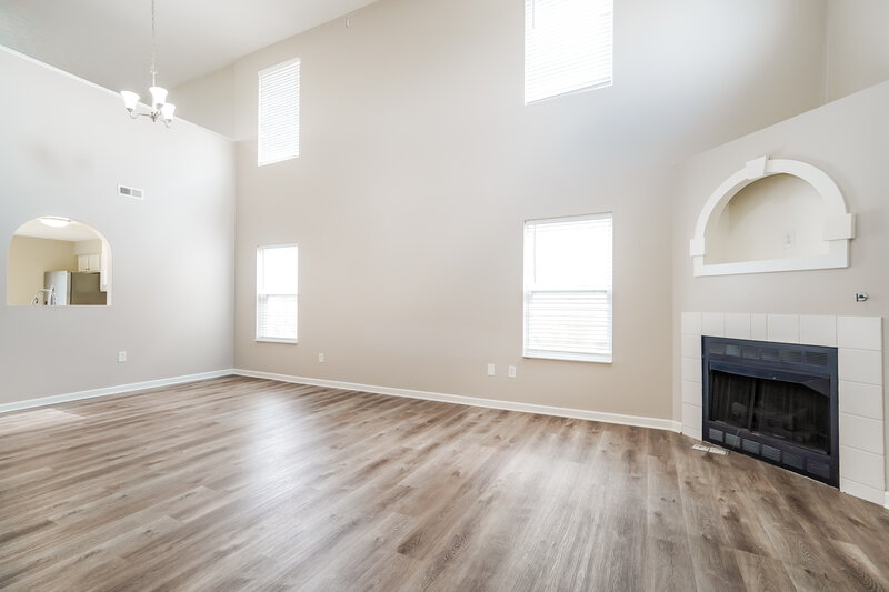 2,310/Mo, 4880 Grimm Dr Lockbourne, OH 43137 Living Room View