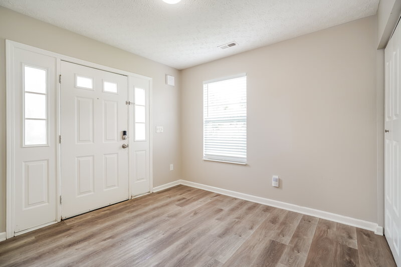 2,310/Mo, 4880 Grimm Dr Lockbourne, OH 43137 Dining Room View