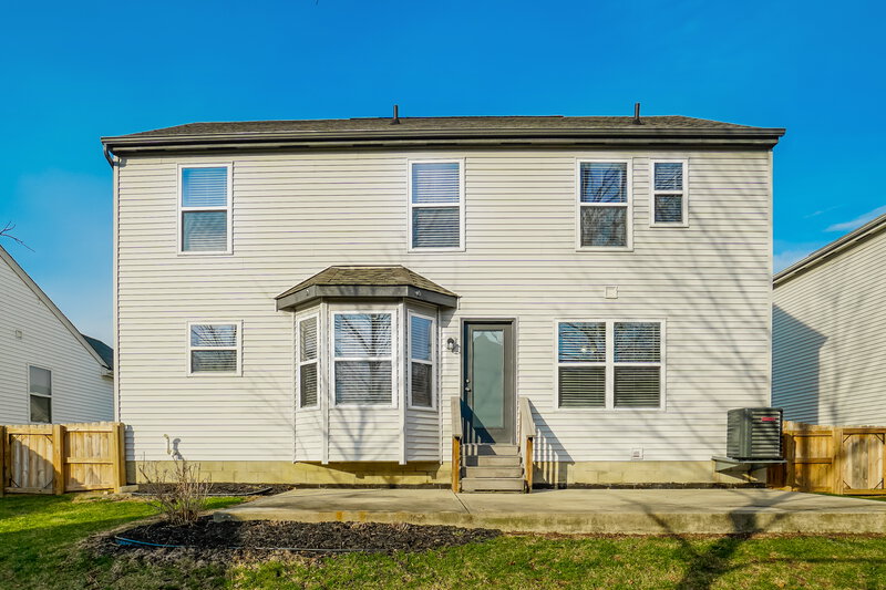2,350/Mo, 2845 Morality Dr Columbus, OH 43231 Rear View