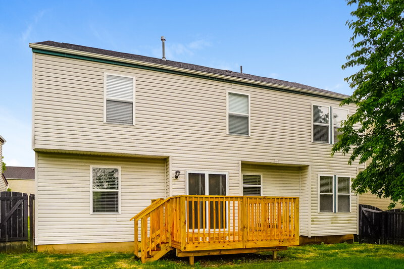 2,800/Mo, 1043 Drayson Dr Galloway, OH 43119 Rear View