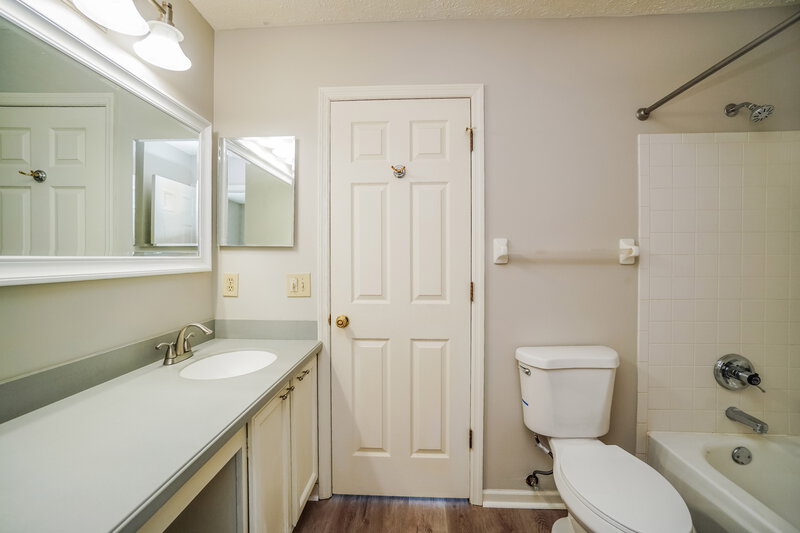 2,530/Mo, 1014 Cape Charles Dr Columbus, OH 43228 Misc View 12