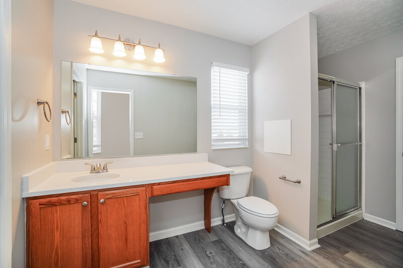 3,050/Mo, 7377 Winchester Cathedral Ct Canal Winchester, OH 43110 Main Bathroom View