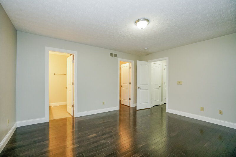2,435/Mo, 2131 Juneau Way Grove City, OH 43123 Main Bedroom View