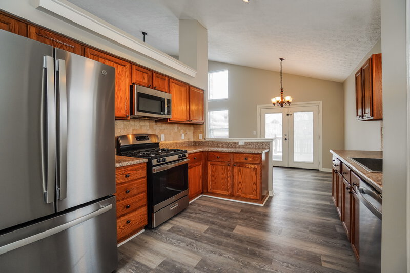 2,650/Mo, 742 Bouvier Ct Reynoldsburg, OH 43068 Kitchen View 3
