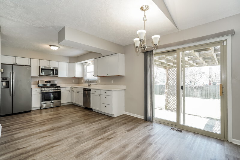 2,530/Mo, 1127 Crestview St Reynoldsburg, OH 43068 Breakfast Nook View