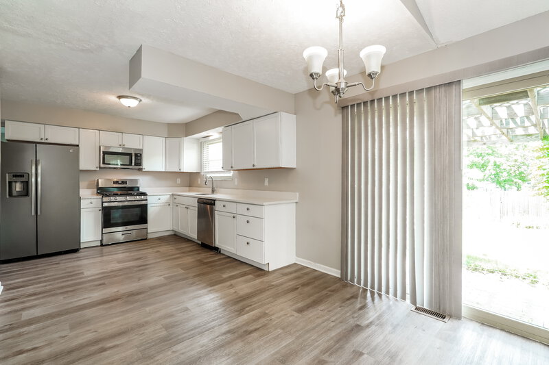 2,645/Mo, 1127 Crestview St Reynoldsburg, OH 43068 Breakfast Nook View