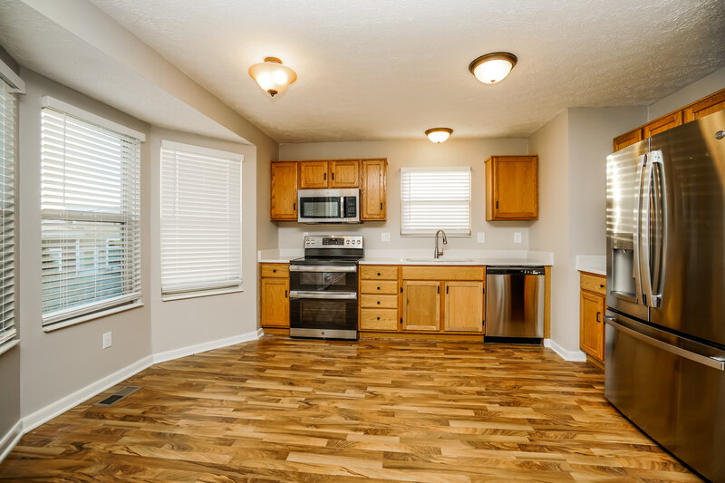 2,005/Mo, 132 Garden Ct Delaware, OH 43015 Dining Room View