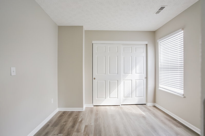 2,010/Mo, 5789 Lonerise Ln Hilliard, OH 43026 Bedroom View