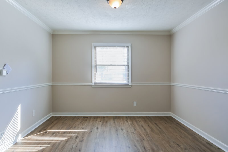 2,815/Mo, 6198 Winnebago St Grove City, OH 43123 Dining Room View