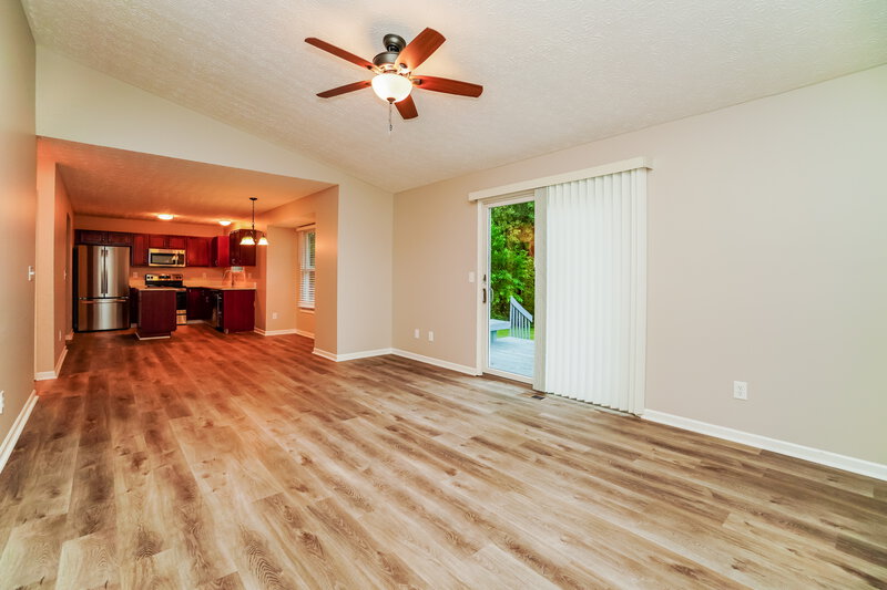 1,955/Mo, 8450 Amarillo Dr Blacklick, OH 43004 Family Room View 2