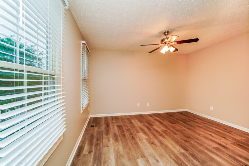 1,955/Mo, 8450 Amarillo Dr Blacklick, OH 43004 Main Bedroom View 3