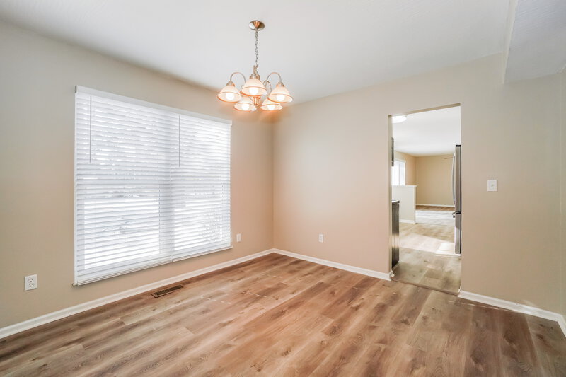 2,940/Mo, 5305 Frisco Dr Hilliard, OH 43026 Dining Room View