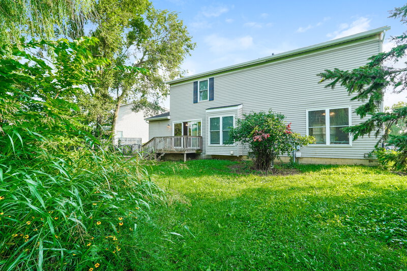 3,030/Mo, 5305 Frisco Dr Hilliard, OH 43026 Rear View