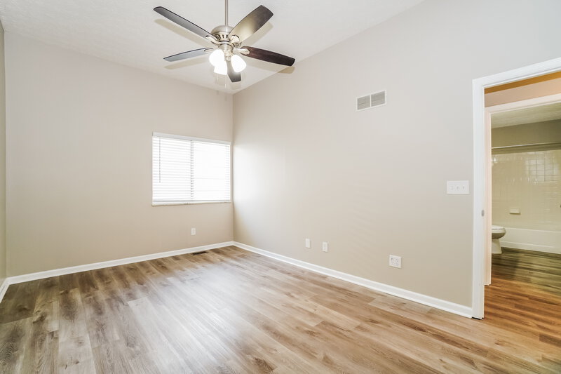 2,299/Mo, 5972 Mcintyre Dr Dublin, OH 43016 Main Bedroom View