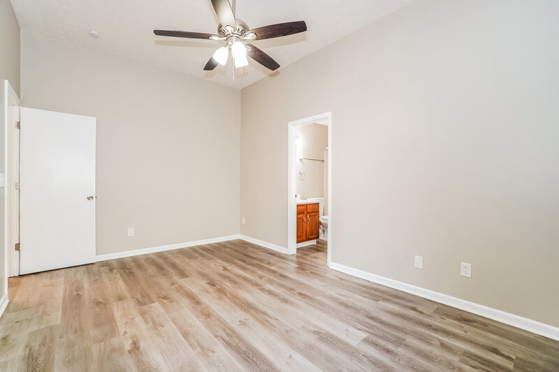 2,299/Mo, 5972 Mcintyre Dr Dublin, OH 43016 Main Bedroom View 2