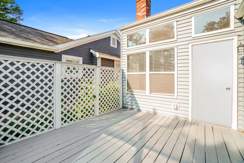 2,299/Mo, 5972 Mcintyre Dr Dublin, OH 43016 Deck View