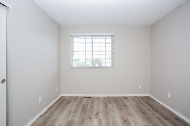 1,890/Mo, 1512 Berkhard Dr Columbus, OH 43223 Bedroom View 2