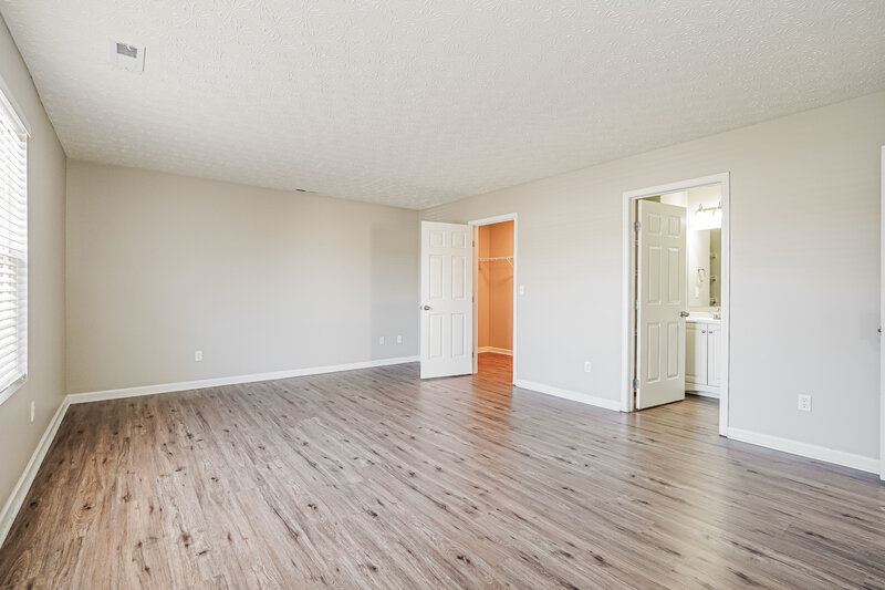 2,605/Mo, 8051 Beardsley Ave Blacklick, OH 43004 Main Bedroom View