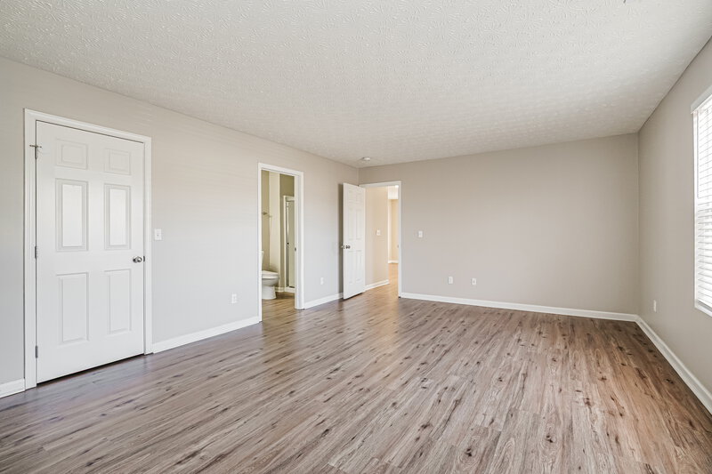 2,605/Mo, 8051 Beardsley Ave Blacklick, OH 43004 Main Bedroom View 3