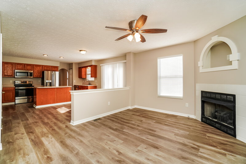 2,565/Mo, 283 Pinecrest Dr Delaware, OH 43015 Living Room View