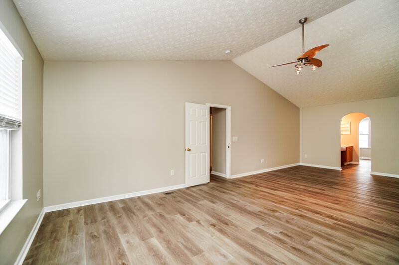 2,565/Mo, 283 Pinecrest Dr Delaware, OH 43015 Main Bedroom View
