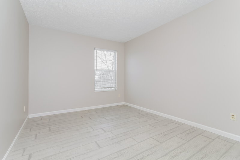 3,270/Mo, 313 Effington Ln Columbus, OH 43207 Living Room View 2