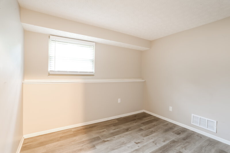 2,675/Mo, 3726 Mountshannon Columbus, OH 43221 Bedroom View 4